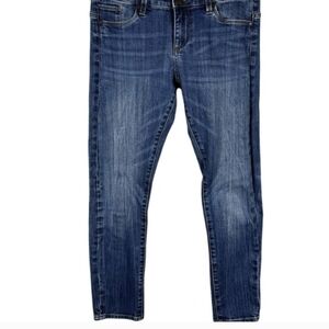 Kut from the Kloth Blue Straight Leg Jeans